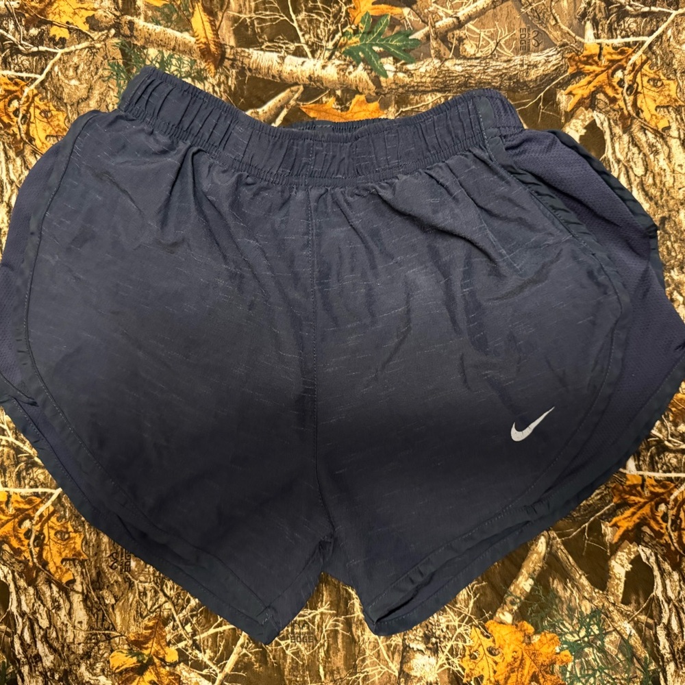Nike Women's Navy Blue Shorts Size S